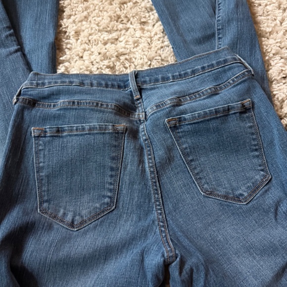 Classic Old Navy Women's Classic Boot Cut Jeans in Denim Blue cut jeans by Old N - Picture 4 of 6